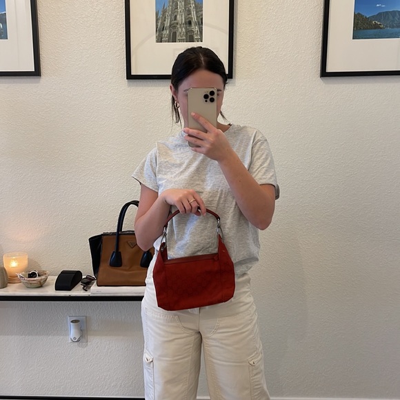 Gucci Red Shoulder Bag - Picture 5 of 6